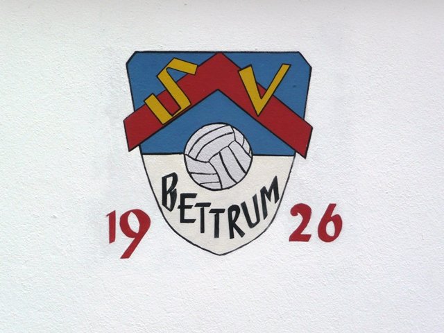 p1000607